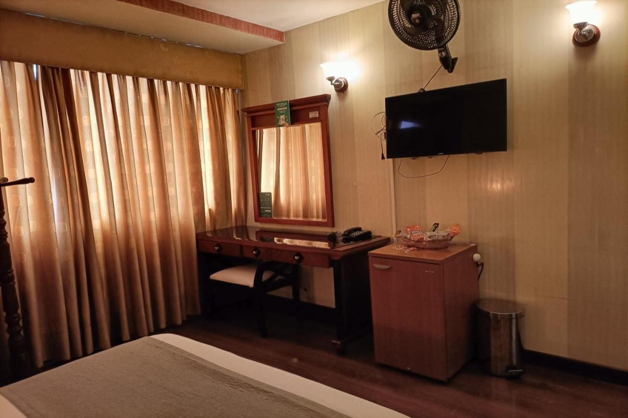 Ayenda Imperio Real Hotel Pereira Exterior photo